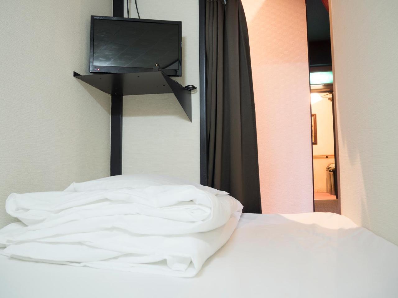 Capsule Hotel Hatagoya 東京都 外观 照片